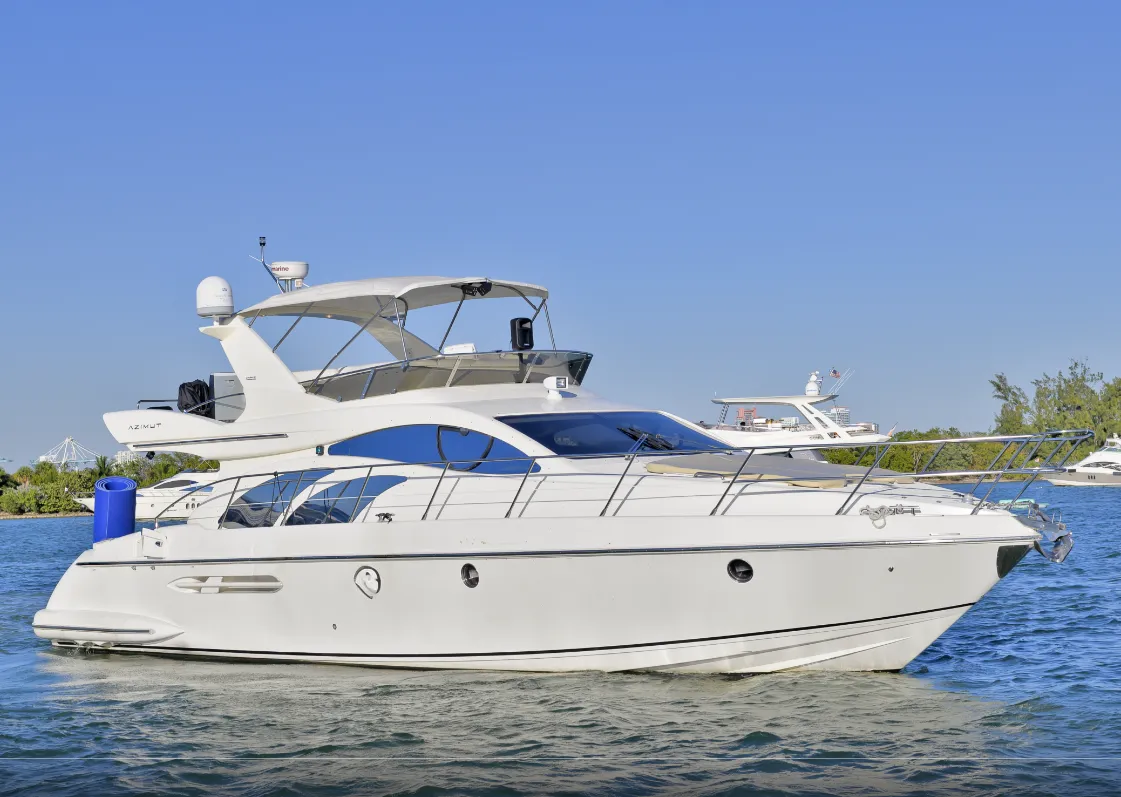 The Azimut Flybridge Dolce Vita III 60ft yacht.