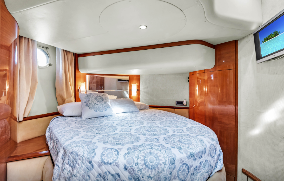 Azimut Flybridge Dolce Vita III 60ft