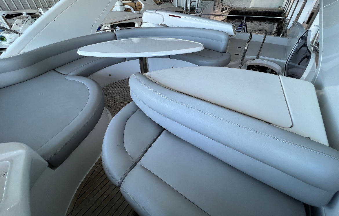 AZIMUT FLYBRIDGE DOLCE VITA 4 65FT