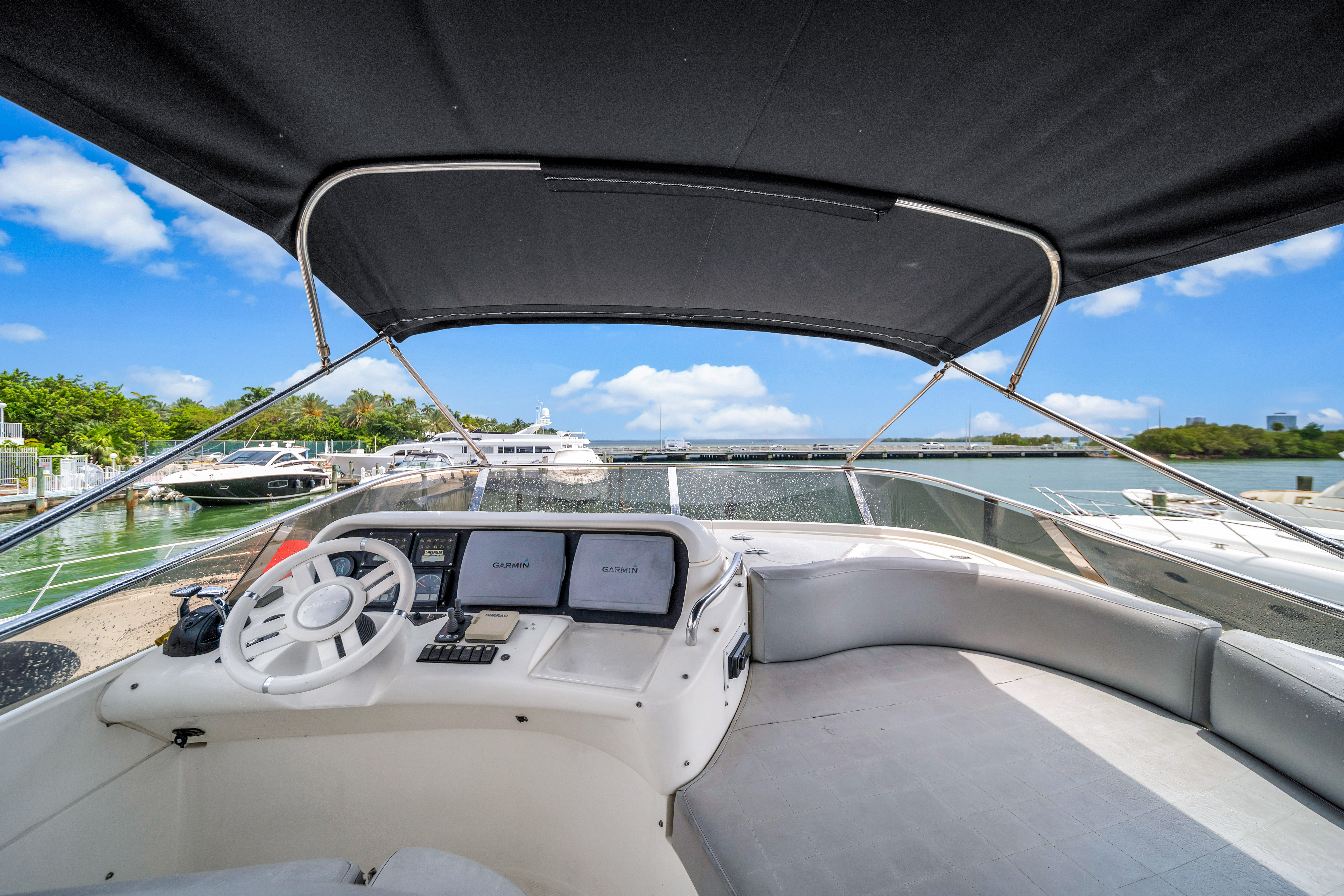 AZIMUT FLYBRIDGE DOLCE VITA 4 65FT